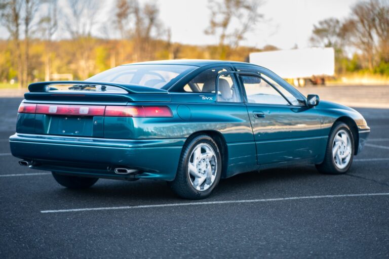 1996 Subaru SVX LSi photo 62