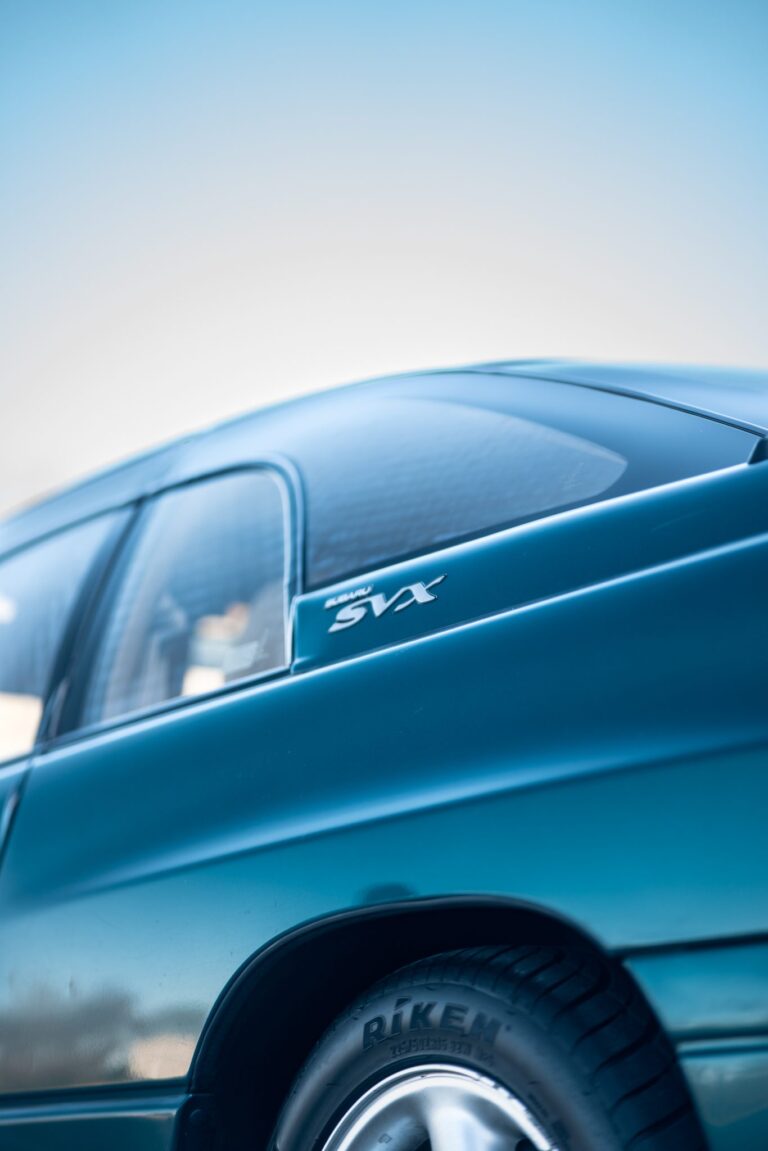 1996 Subaru SVX LSi photo 57