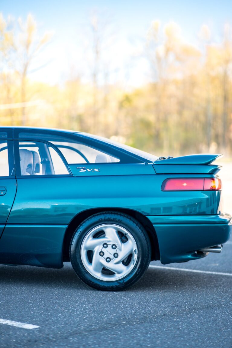 1996 Subaru SVX LSi photo 47