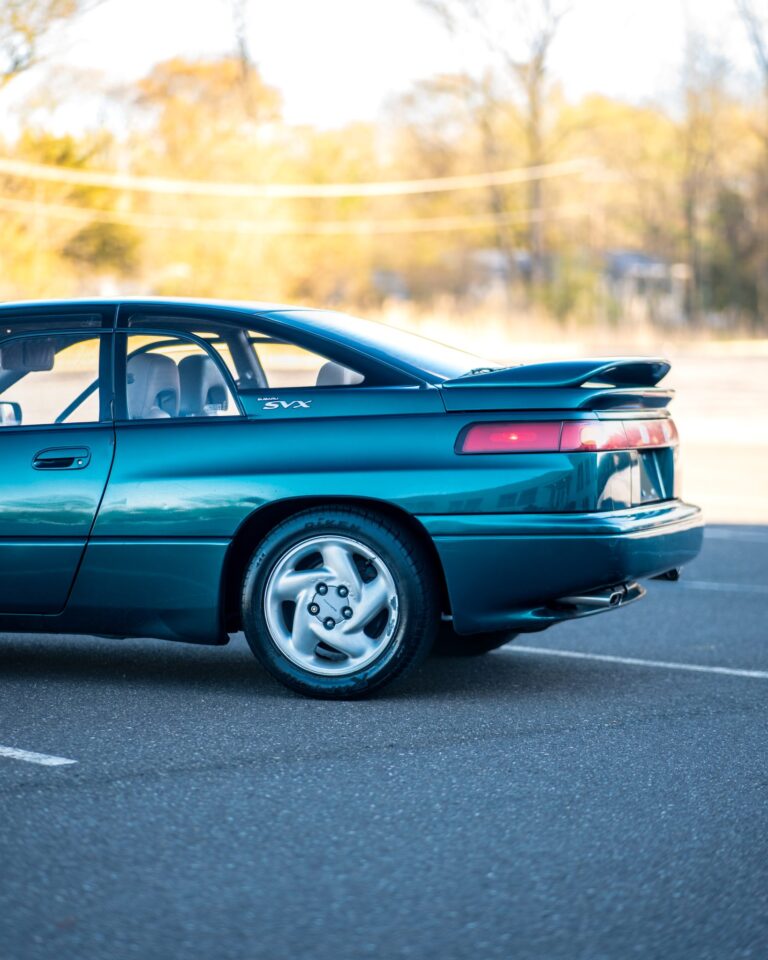 1996 Subaru SVX LSi photo 44