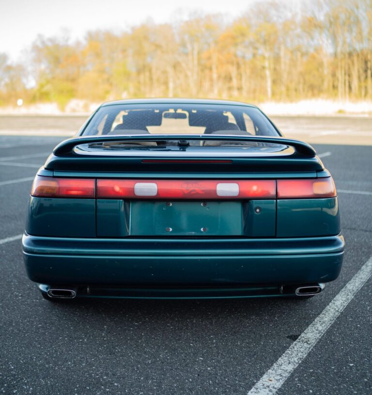 1996 Subaru SVX LSi photo 33