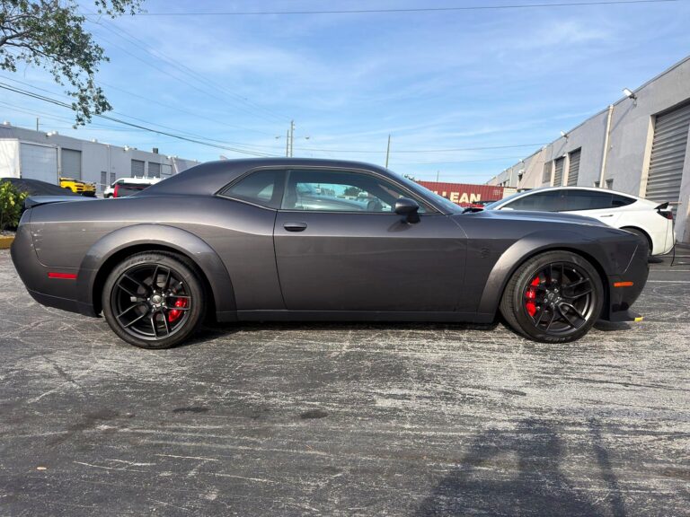 2023 Dodge Challenger SRT Hellcat Jailbreak Widebody photo 5