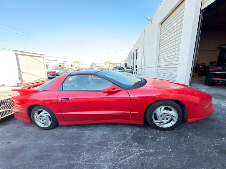 1994 Pontiac Firebird Formula photo 4