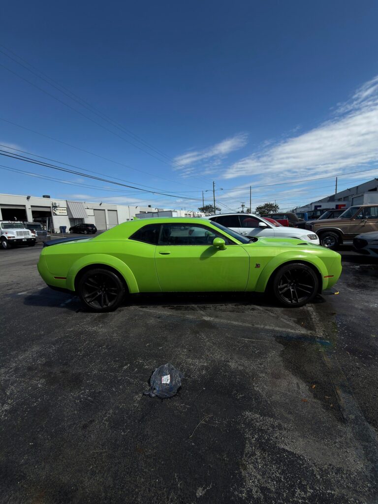 2023 Dodge Challenger R/T Scat Pack Widebody photo 6