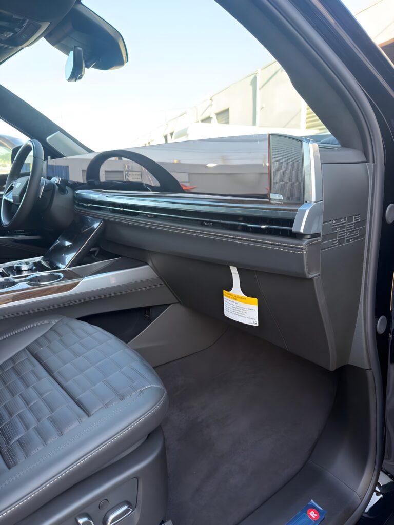 2026 Cadillac Escalade ESV photo 10