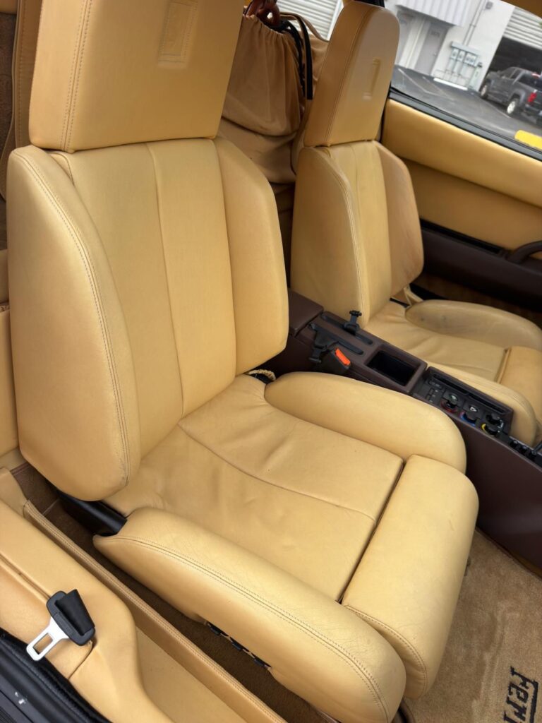 1988 Ferrari Testarossa photo 13