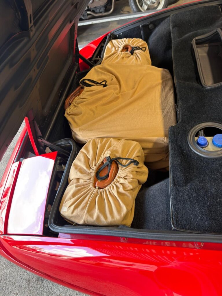 1988 Ferrari Testarossa photo 8