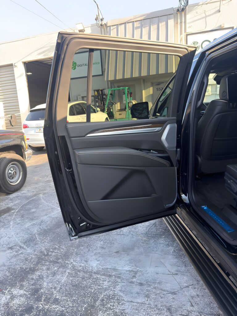 2026 Cadillac Escalade ESV photo 19