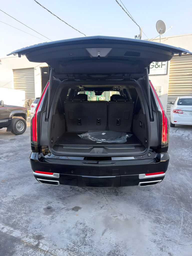 2026 Cadillac Escalade ESV photo 28
