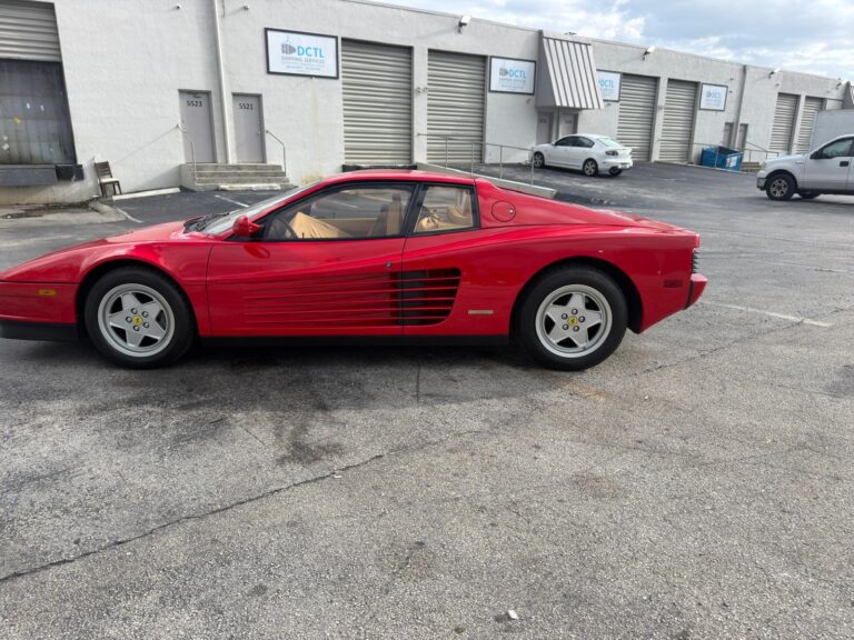 1988 Ferrari Testarossa photo 4