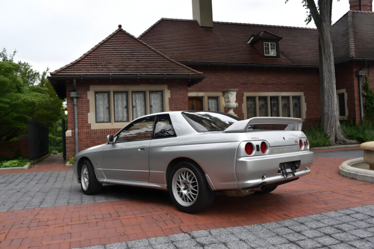 1993 Nissan Skyline GT-R V-Spec photo 6