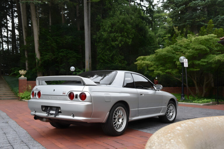 1993 Nissan Skyline GT-R V-Spec photo 9