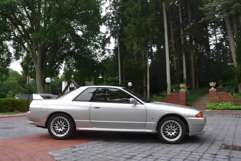 1993 Nissan Skyline GT-R V-Spec photo 10