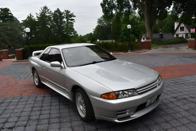 1993 Nissan Skyline GT-R V-Spec photo 11