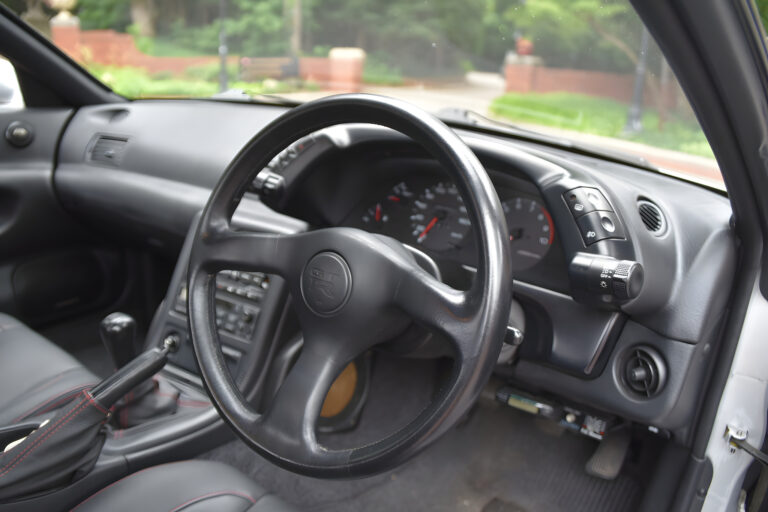 1993 Nissan Skyline GT-R V-Spec photo 39