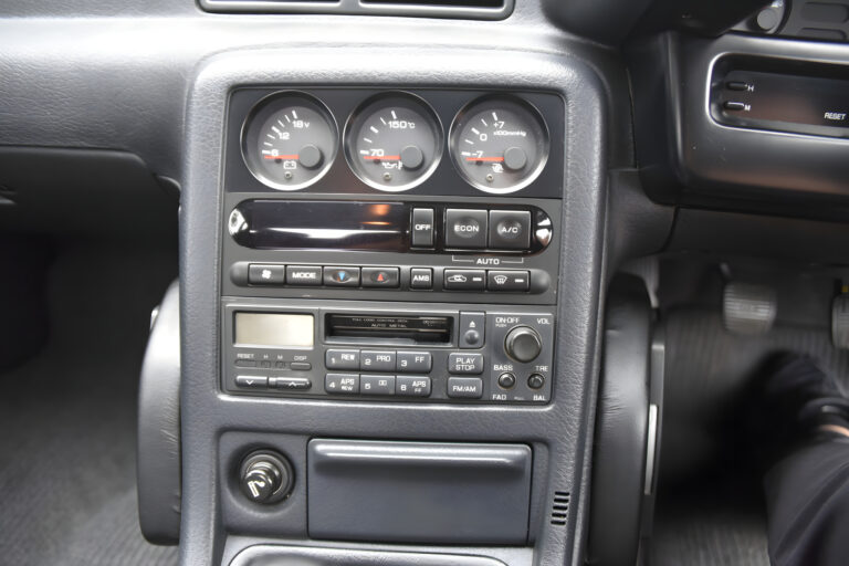 1993 Nissan Skyline GT-R V-Spec photo 41