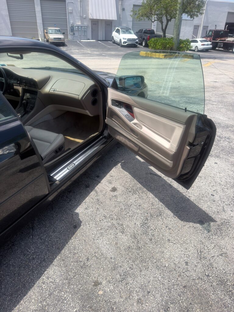 1992 BMW 850i photo 22