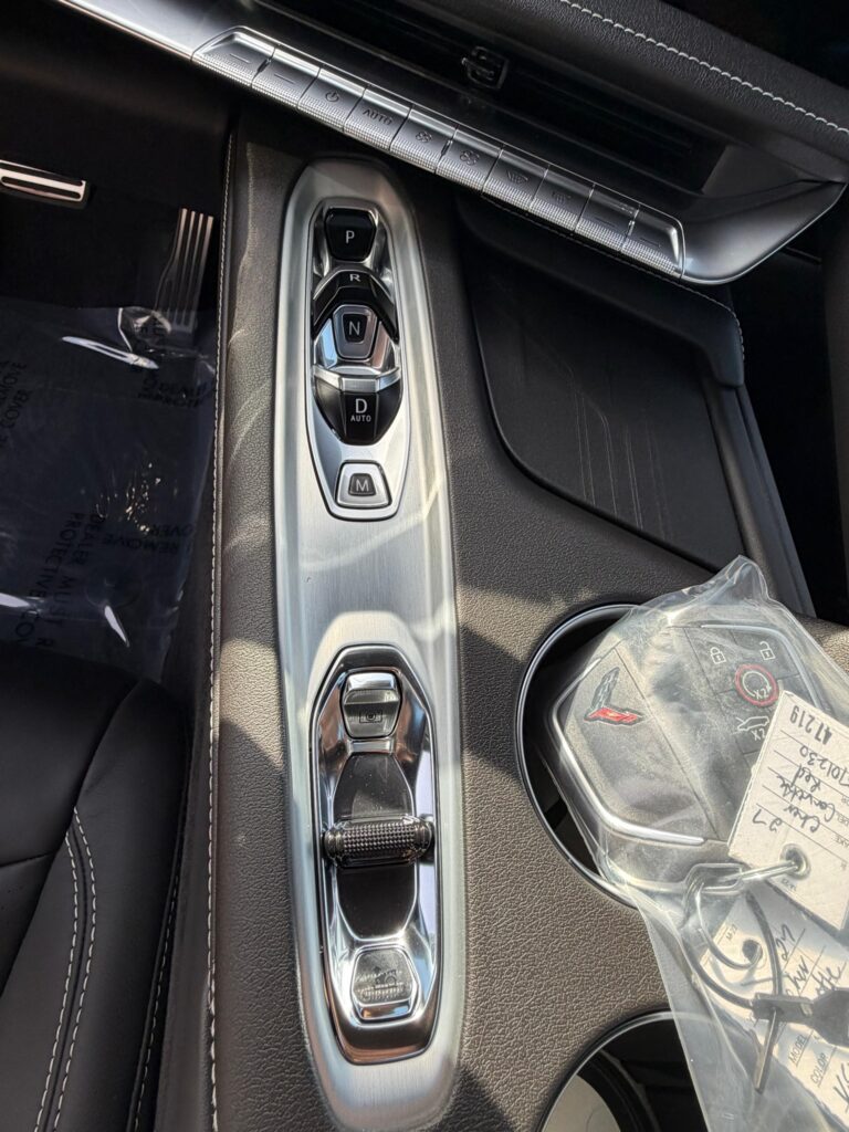 2027 Chevrolet Corvette Stingray 2LT Convertible photo 35