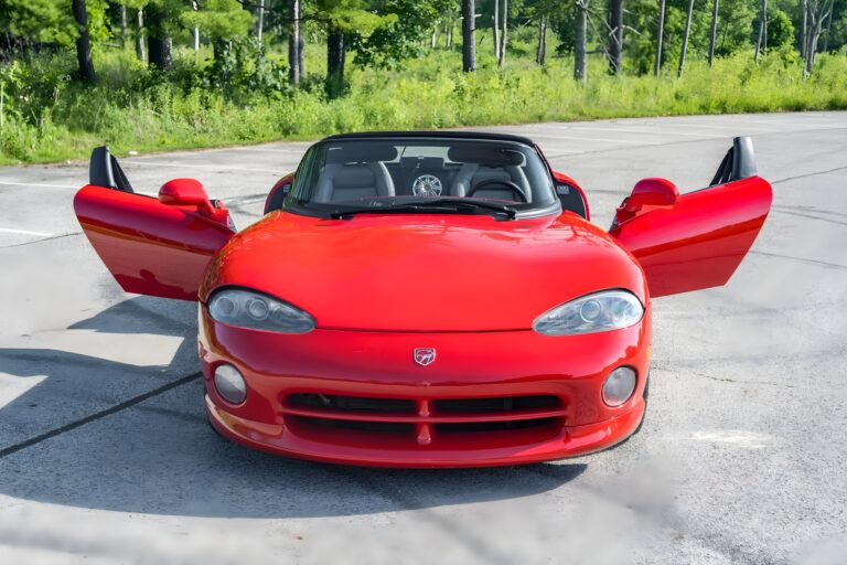 1993 Dodge Viper RT/10 photo 9