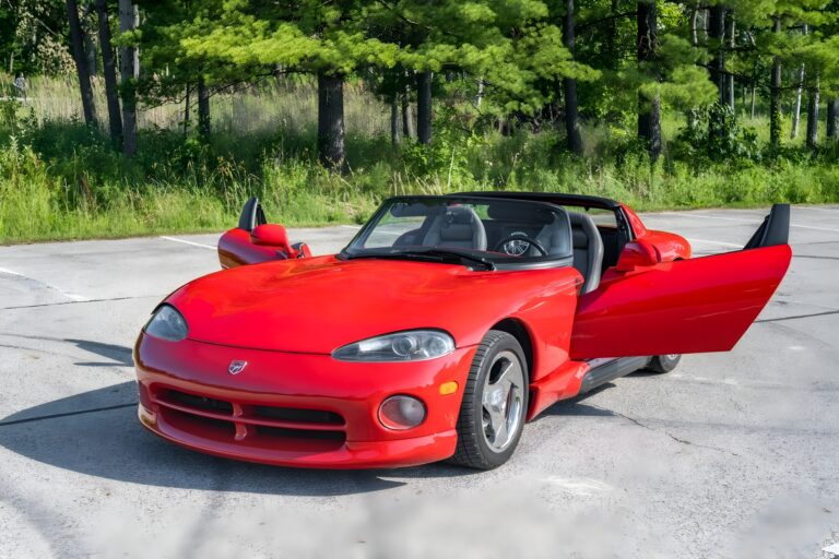1993 Dodge Viper RT/10 photo 10
