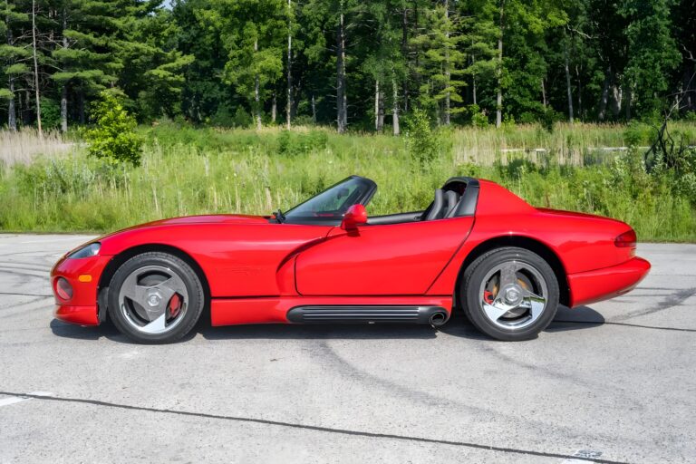 1993 Dodge Viper RT/10 photo 12