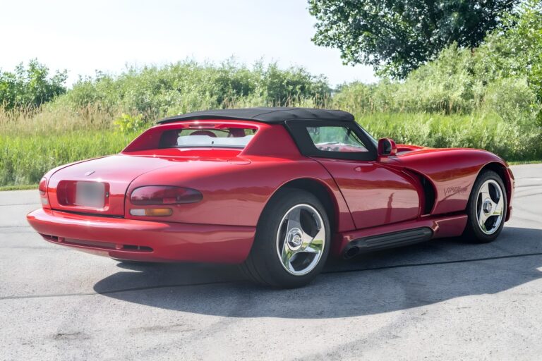 1993 Dodge Viper RT/10 photo 26
